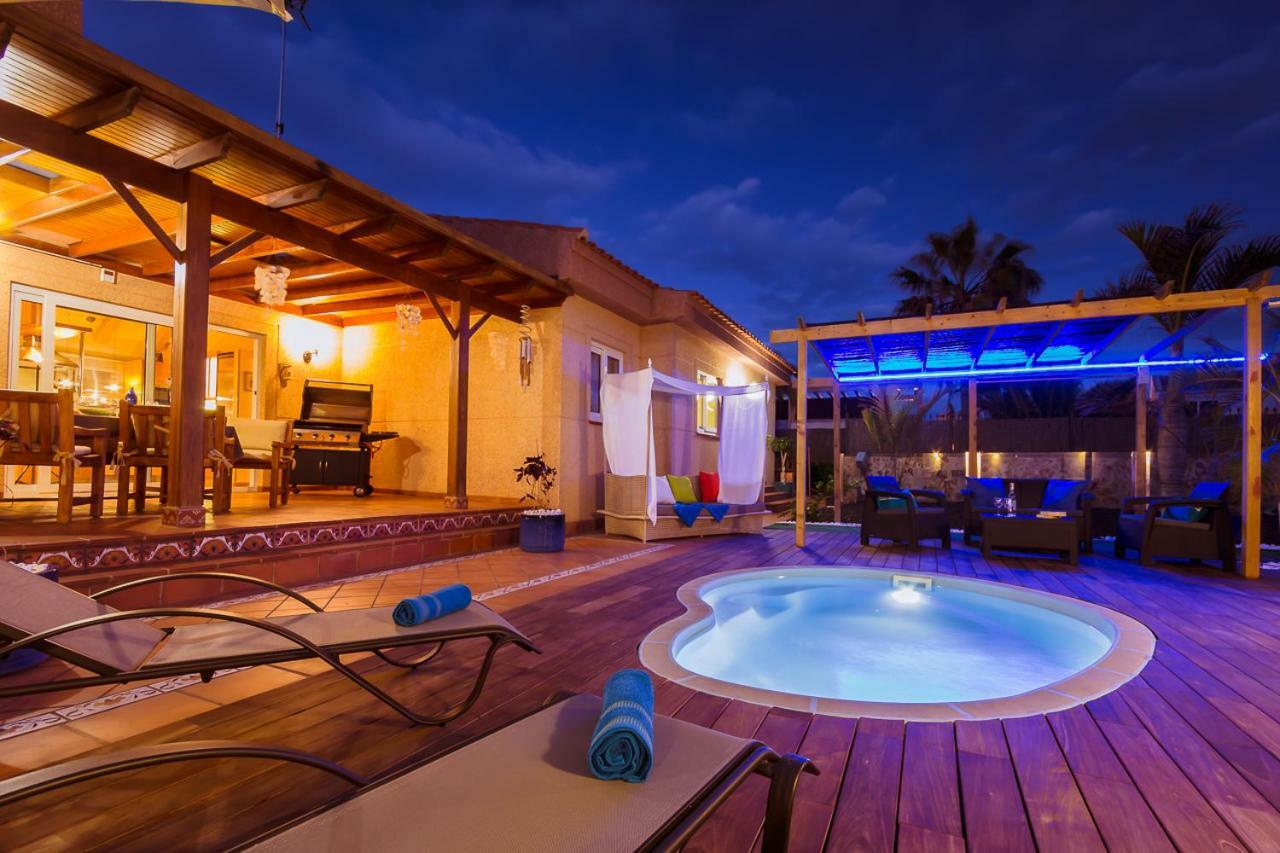 Villa Hibiscus Centrum Corralejo Beach Private Pool Family Eksteriør billede