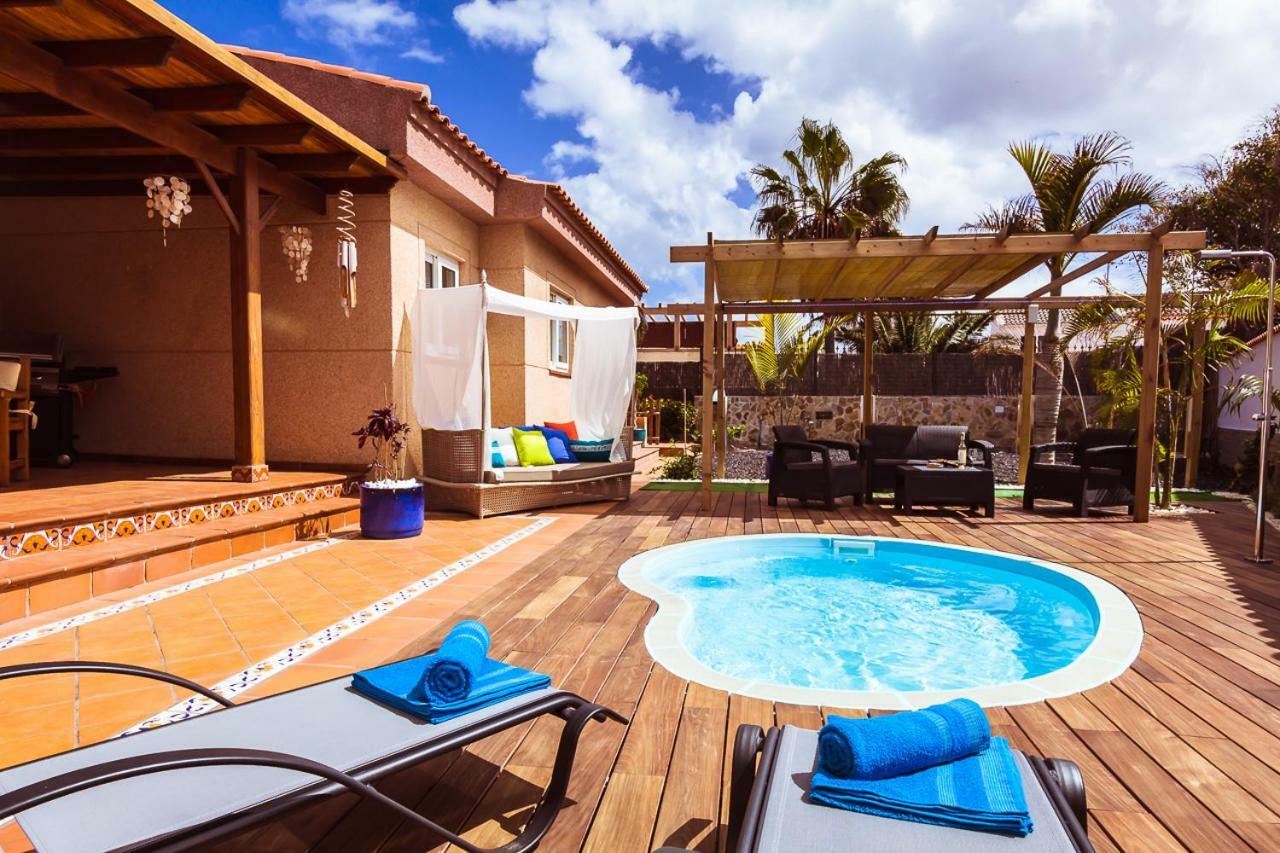 Villa Hibiscus Centrum Corralejo Beach Private Pool Family Eksteriør billede